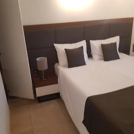 Aparthotel Family Apartmans Harry- Apartmans Of The & Zoned, - Special Benefit, Children Up To 13 Years Of Age Accompanied By Two Adults For Free-parking-breakfast-pool&spa Kopaonik
