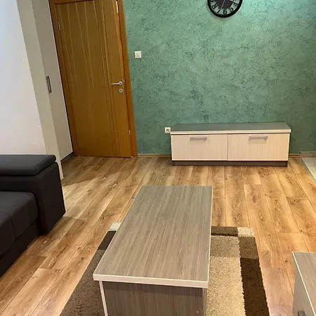 Aparthotel Family Apartmans Harry- Apartmans Of The & Zoned, - Special Benefit, Children Up To 13 Years Of Age Accompanied By Two Adults For Free-parking-breakfast-pool&spa 4*