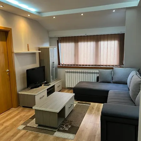 Family Apartmans Harry- Apartmans Of The & Zoned, - Special Benefit, Children Up To 13 Years Of Age Accompanied By Two Adults For Free-parking-breakfast-pool&spa 4*