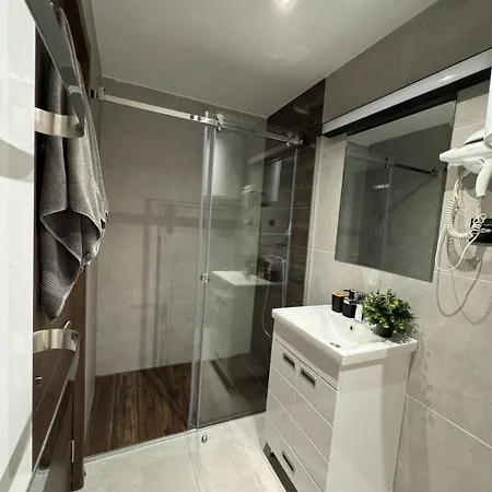 Harry Apartments - Apart & Spa Zoned Kopaonik, Special Offer For Genius Status, In Addition, We Offer Special Benefits For Children Up To 17 Years Old!!! (Adults Only) アパートホテル